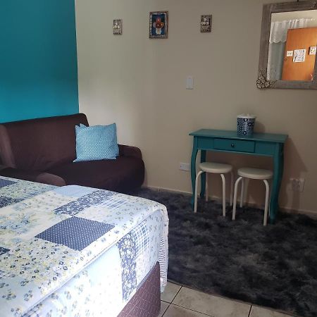Suites Ambiente Familiar -Prox Do Thermas Águas de São Pedro 외부 사진