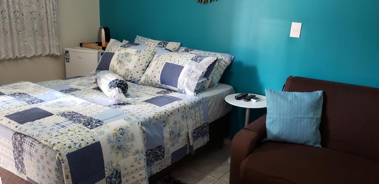 Suites Ambiente Familiar -Prox Do Thermas Águas de São Pedro 외부 사진