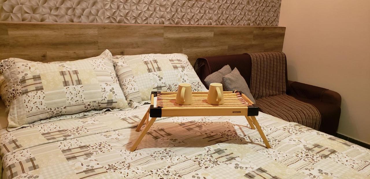 Suites Ambiente Familiar -Prox Do Thermas Águas de São Pedro 외부 사진