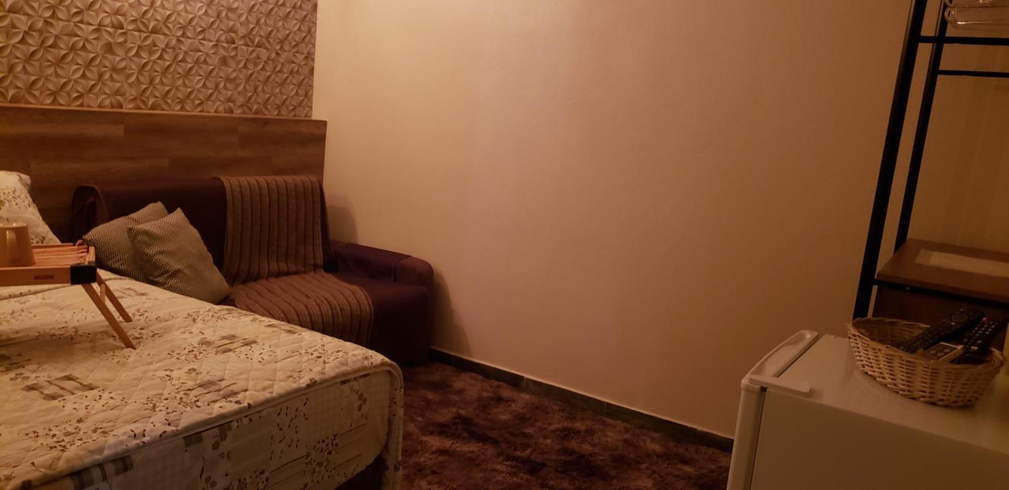 Suites Ambiente Familiar -Prox Do Thermas Águas de São Pedro 객실 사진