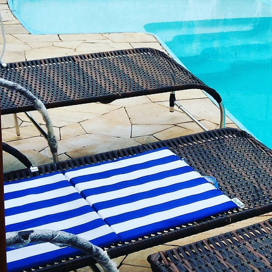 Suites Ambiente Familiar -Prox Do Thermas Águas de São Pedro 외부 사진